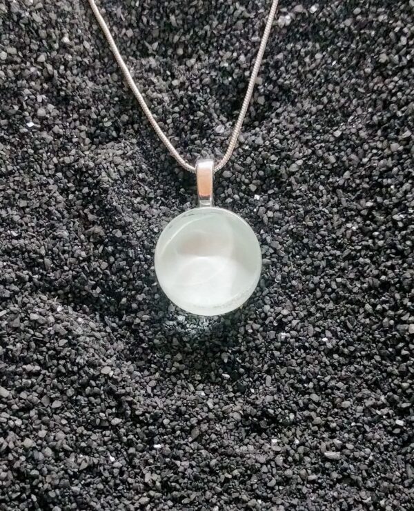 Gumdrop Glass Pendant 3/4 - Image 7